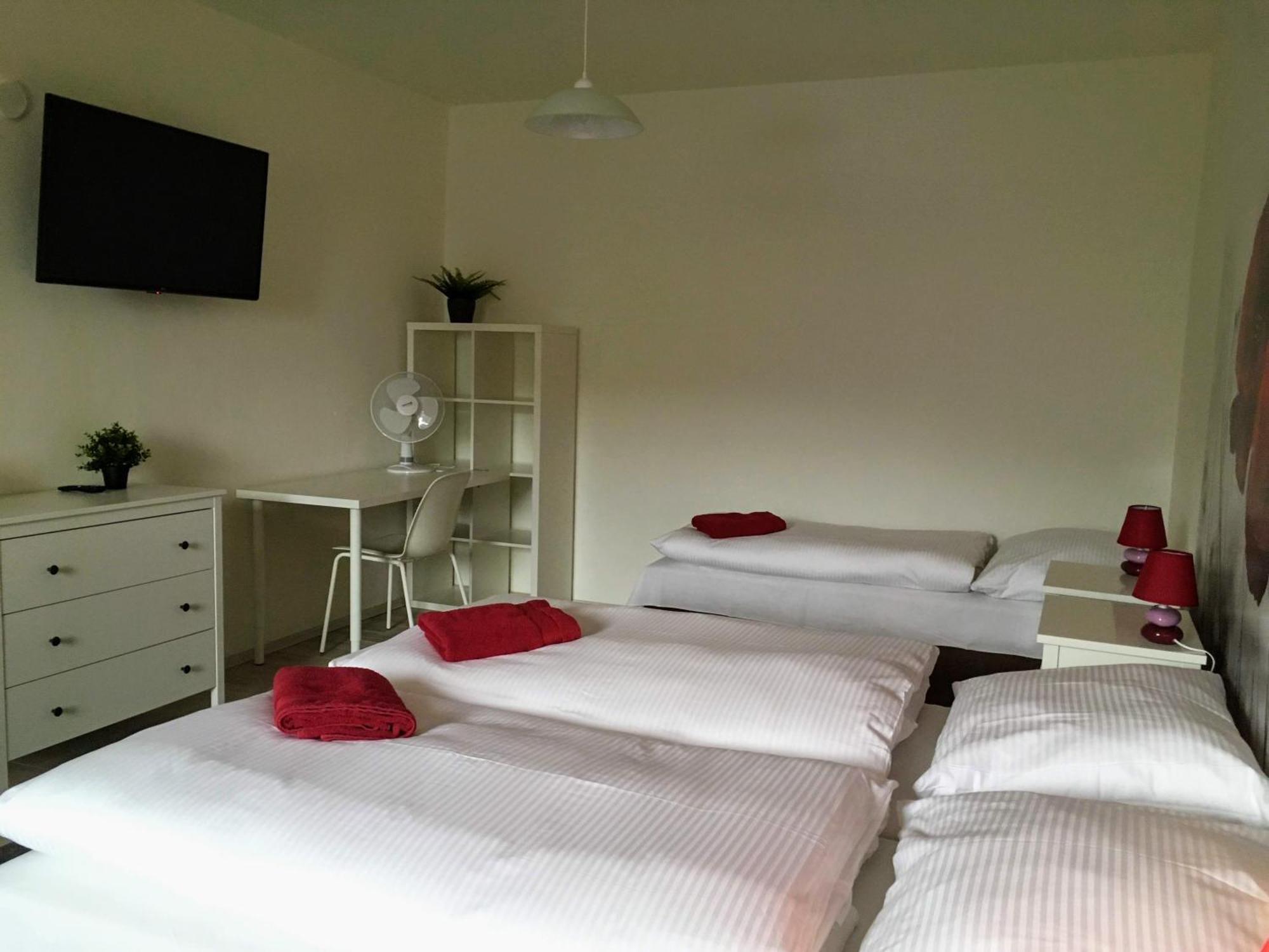 Apartman Na Namesti Apartment Opocno Bagian luar foto